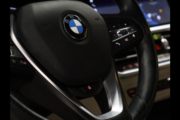 BMW 4 Serie Cabrio 420i High Executive [NEKVERWARMING, CAMERA, APPLE CARPLAY, ANDROID AUTO, MEMORY SEATS, VOL LEDER, M VELG, SPORTSTOELEN, NIEUWSTAAT]