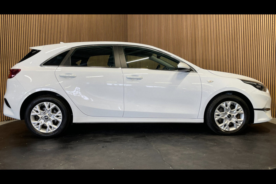 Kia Ceed 1.5 T-GDi DynamicPlusLine|160PK|AUTOMAAT|ACC|ANDROID|CARPLAY|STOEL+STUURVERW|CAMERA|CRUISE+CLIMATE|PDC-A|1e EIG|INCL.BTW|