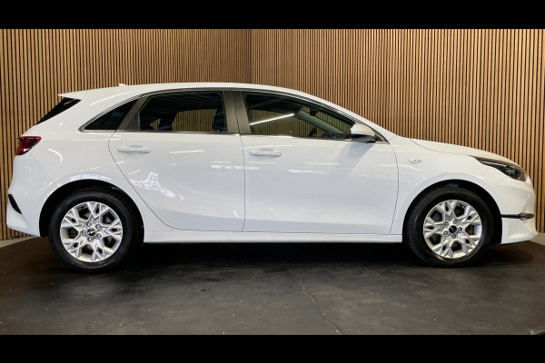 Kia Ceed 1.5 T-GDi DynamicPlusLine|160PK|AUTOMAAT|ACC|ANDROID|CARPLAY|STOEL+STUURVERW|CAMERA|CRUISE+CLIMATE|PDC-A|1e EIG|INCL.BTW|