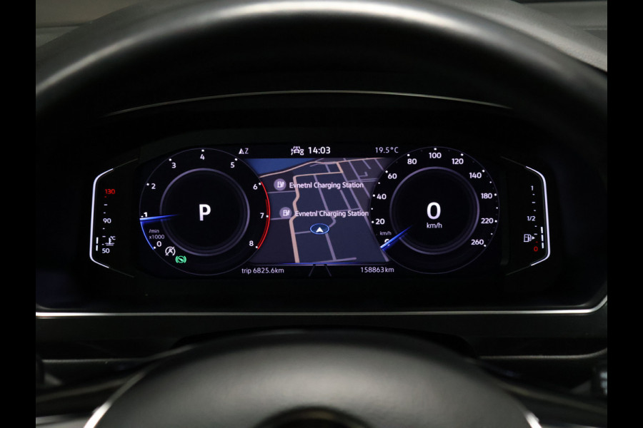 Volkswagen Tiguan Allspace 1.5 TSI Comfortline Business [SCHUIFDAK, APPLE CARPLAY, ANDROID AUTO, VIRTUAL COCKPIT, MASSAGE STOEL, VELOURS BEKLEDING, STOELVERWARMING, PARKEERSENSOR VOOR+ACHTER, NIEUWSTAAT]