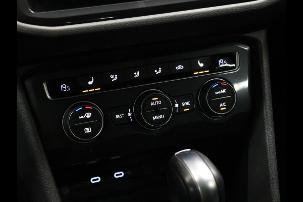 Volkswagen Tiguan Allspace 1.5 TSI Comfortline Business [SCHUIFDAK, APPLE CARPLAY, ANDROID AUTO, VIRTUAL COCKPIT, MASSAGE STOEL, VELOURS BEKLEDING, STOELVERWARMING, PARKEERSENSOR VOOR+ACHTER, NIEUWSTAAT]