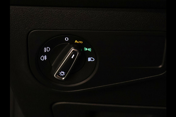 Volkswagen Tiguan Allspace 1.5 TSI Comfortline Business [SCHUIFDAK, APPLE CARPLAY, ANDROID AUTO, VIRTUAL COCKPIT, MASSAGE STOEL, VELOURS BEKLEDING, STOELVERWARMING, PARKEERSENSOR VOOR+ACHTER, NIEUWSTAAT]