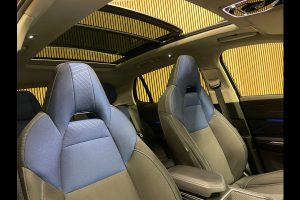 Lynk & Co 01 1.5|AFN.TREKHAAK|BLACK|PANO|ACC|360CAMERA|ANDROID/CARPLAY|STOEL+STUURVERW|INFINITY|MEMORY|ELEK. KLEP|ELEK. INTERIEUR|