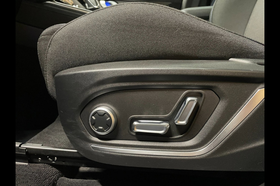 Lynk & Co 01 1.5|AFN.TREKHAAK|BLACK|PANO|ACC|360CAMERA|ANDROID/CARPLAY|STOEL+STUURVERW|INFINITY|MEMORY|ELEK. KLEP|ELEK. INTERIEUR|