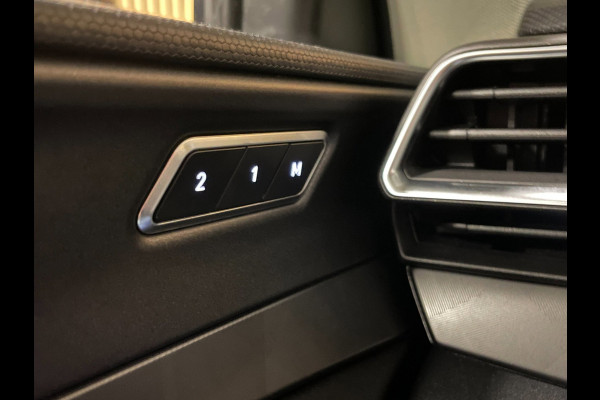 Lynk & Co 01 1.5|AFN.TREKHAAK|BLACK|PANO|ACC|360CAMERA|ANDROID/CARPLAY|STOEL+STUURVERW|INFINITY|MEMORY|ELEK. KLEP|ELEK. INTERIEUR|