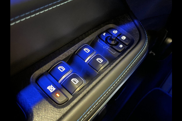 Lynk & Co 01 1.5|AFN.TREKHAAK|BLACK|PANO|ACC|360CAMERA|ANDROID/CARPLAY|STOEL+STUURVERW|INFINITY|MEMORY|ELEK. KLEP|ELEK. INTERIEUR|
