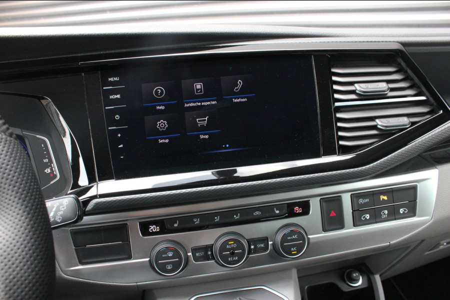 Volkswagen Transporter 2.0 TDI L2H1 CARAVELLE 204PK DC DUBBEL CABINE / ELEK.SCHUIF / FULL OPTIONS / LEDER / FULL BLACK / APPLE CAR