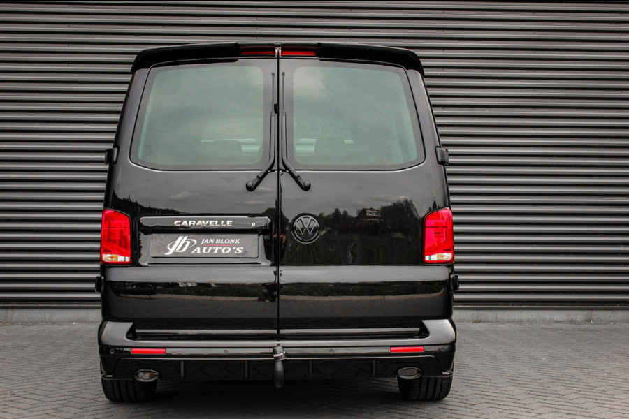 Volkswagen Transporter 2.0 TDI L2H1 CARAVELLE 204PK DC DUBBEL CABINE / ELEK.SCHUIF / FULL OPTIONS / LEDER / FULL BLACK / APPLE CAR