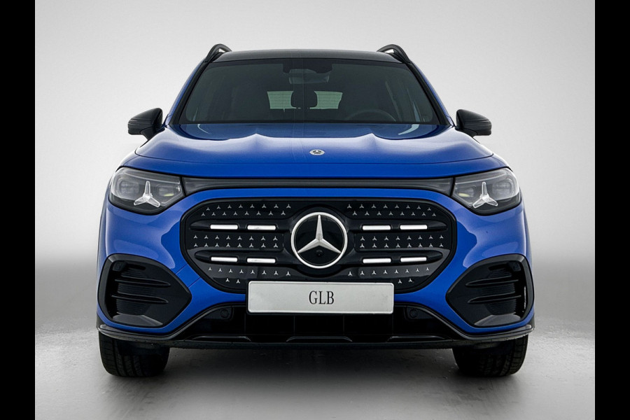 Mercedes-Benz Glb 250+ Business Solution AMG 7p. 85.5 kWh | Premium Plus pakket | Winterpakket | Nightpakket | GUARD 360° | Trekhaak | Vast panoramadak | Burmester® 3D surround sound |