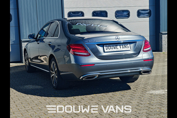 Mercedes-Benz E-Klasse 300e Head Up Exclusive Memory Burmester Panorama Hybrid VOL Leder 360 Camera
