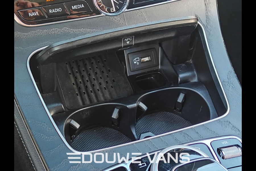 Mercedes-Benz E-Klasse 300e Head Up Exclusive Memory Burmester Panorama Hybrid VOL Leder 360 Camera