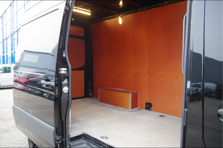 Mercedes-Benz Sprinter 316 2.2 CDI L2H2 AUT. LED, 3.5T TREKHAAK, ADAPT. CRUISE, MBUX 10'', STANDKACHEL, CAMERA, CLIMA,