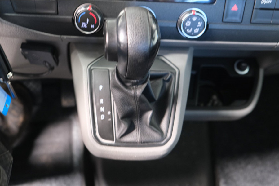 Volkswagen Transporter 2.0 TDI 150 pk L2H1 4-Motion DC 30 Pick-Up