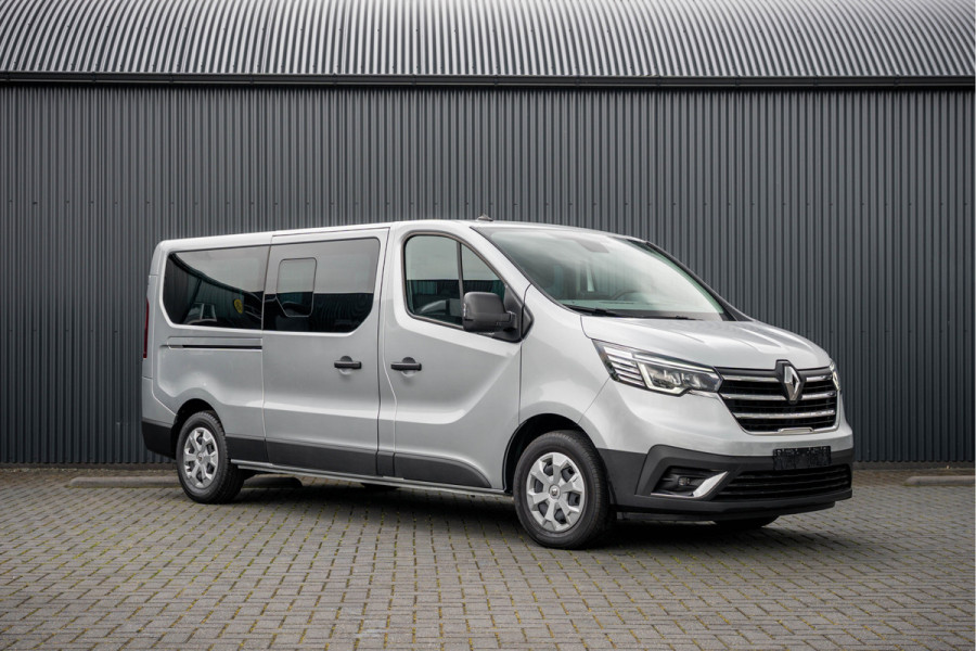 Renault Trafic Blue dCi 150PK | L2H1 | 9-Zits | IN BPM/BTW | LED | Canera | Navi | Zijschuifdeur R+L | Cruise | Airco | PDC | Euro 6