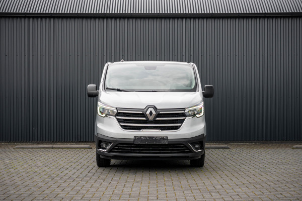 Renault Trafic Blue dCi 150PK | L2H1 | 9-Zits | IN BPM/BTW | LED | Canera | Navi | Zijschuifdeur R+L | Cruise | Airco | PDC | Euro 6