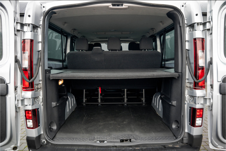 Renault Trafic Blue dCi 150PK | L2H1 | 9-Zits | IN BPM/BTW | LED | Canera | Navi | Zijschuifdeur R+L | Cruise | Airco | PDC | Euro 6