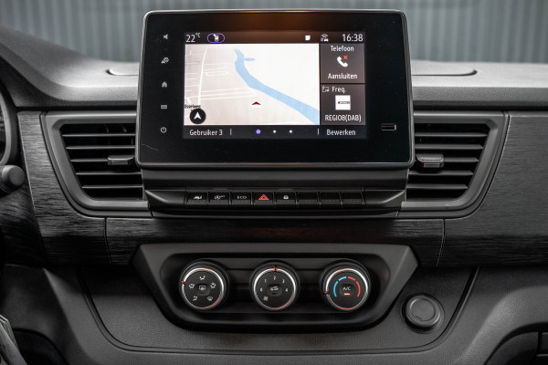 Renault Trafic Blue dCi 150PK | L2H1 | 9-Zits | IN BPM/BTW | LED | Canera | Navi | Zijschuifdeur R+L | Cruise | Airco | PDC | Euro 6