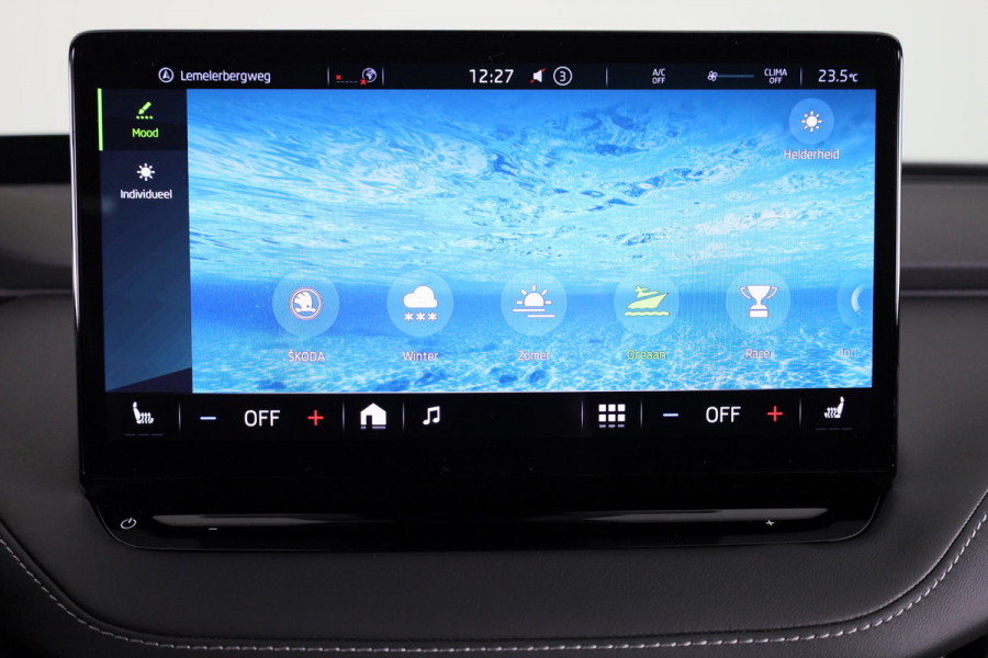 Škoda Enyaq 60 Sportline 180pk | Panoramadak | 21 inch Lichtmetalen velgen | Matrix led verlichting