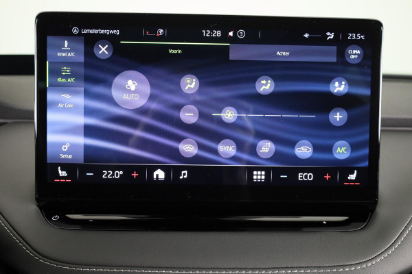 Škoda Enyaq 60 Sportline 180pk | Panoramadak | 21 inch Lichtmetalen velgen | Matrix led verlichting