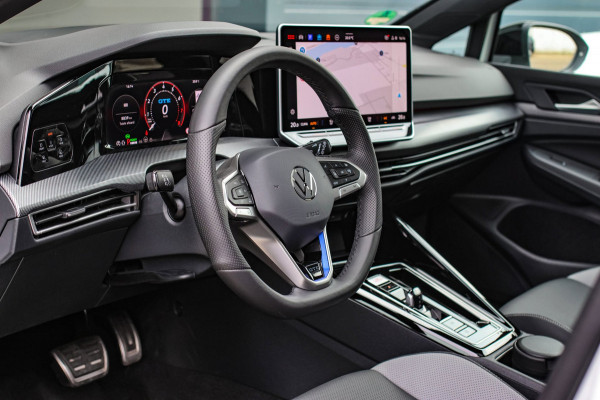 Volkswagen Golf 1.5 eHybrid GTE *Pano*Leder*Head-Up*DCC*Camera*IQ Led*