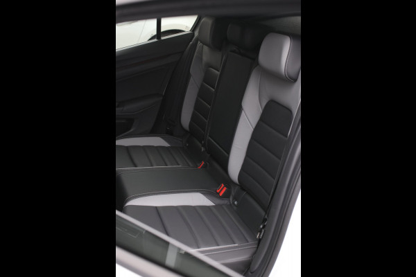 Volkswagen Golf 1.5 eHybrid GTE *Pano*Leder*Head-Up*DCC*Camera*IQ Led*