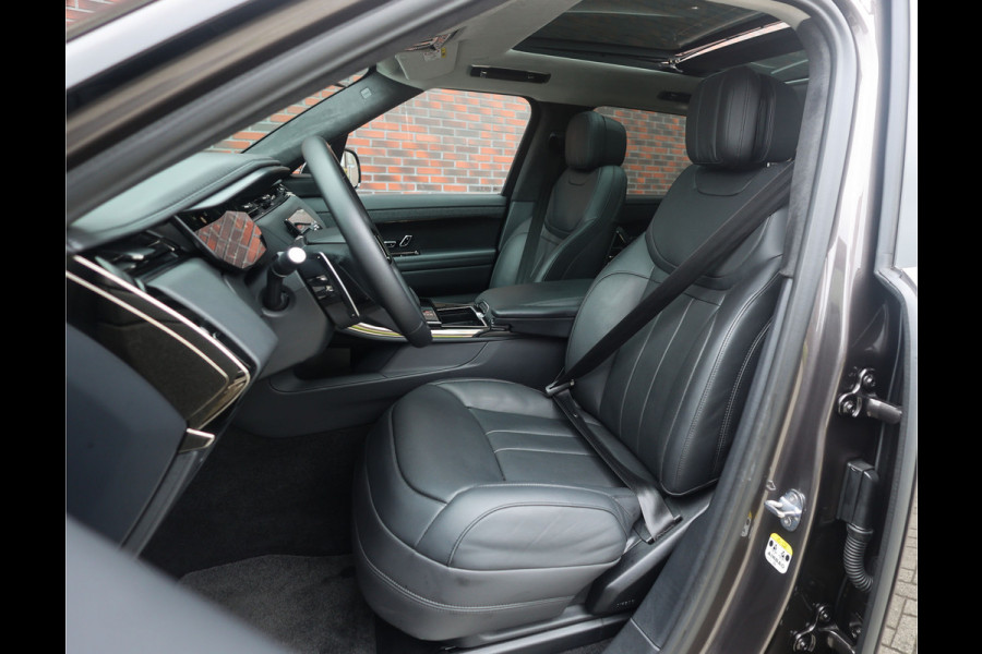 Land Rover Range Rover Sport P550e Autobiography | Pano - Trekhaak - Meridian 3D