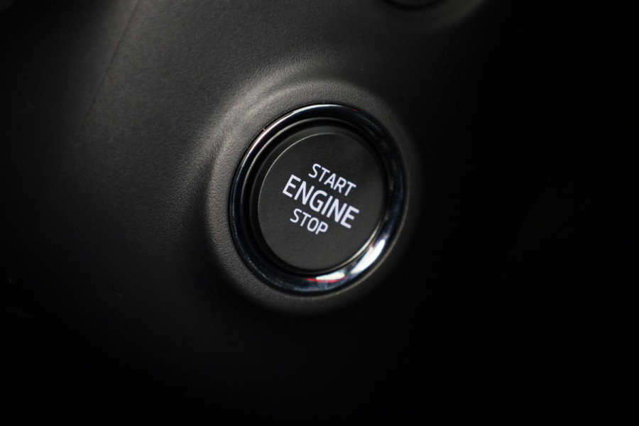 Škoda Kamiq 1.0 TSI Monte Carlo 115 pk | Verlengde garantie | Navigatie via App | Panoramadak | Parkeersensoren | Achteruitrijcamera | Adaptieve cruise controle