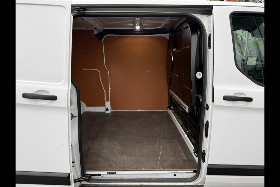 Ford Transit Custom 300 2.0 TDCI L2H1 Trend | NL-auto | Navi | Camera | Trekhaak