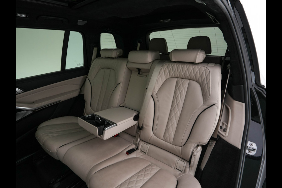 BMW X7 xDrive40i High Executive [ 7-Pers. ] *PANO | LEATHER | LASER-LIGHT | HEAD-UP | ADAPTIVE-CRUISE | BLINDSPOT | SOFT-CLOSE | BOWERS&WILKINS | MEMORY-PACK | DIGI-COCKPIT | KEYLESS | DAB+ | TOPVIEW | HEATED-COMFORTSEATS | 20''ALU*