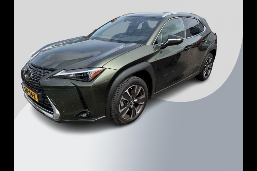 Lexus UX 250h Preference Line | 184pk | Stoel- & Stuurverwarming | Adaptive Cruise | Achteruitrijcamera | 18 Inch |