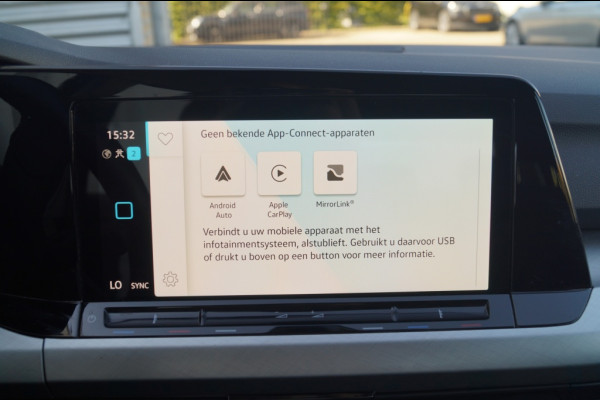 Volkswagen Golf 1.5 TSI 130pk Life Business -LED-NAVI-ECC-PDC-CAM-