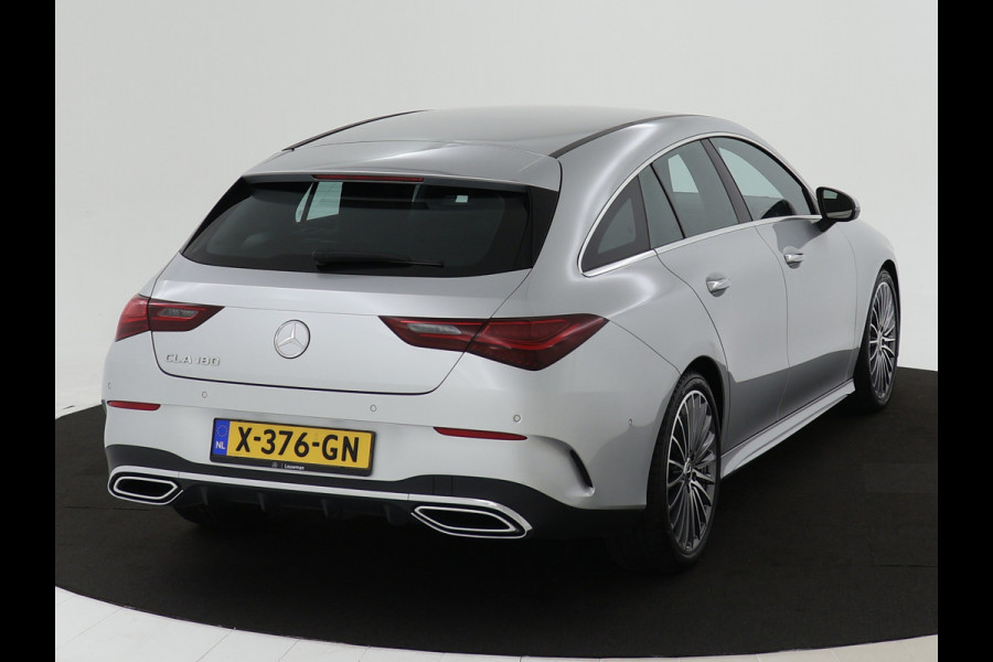 Mercedes-Benz CLA-Klasse shooting brake Shooting Brake 180 AMG Sportpakket | Keyless Go | Sfeerverlichting | Car Play | Stoelverwarming | Parkeerpakket met Camera | Inclusief 24 maanden Mercedes-Benz Certified garantie voor Europa.