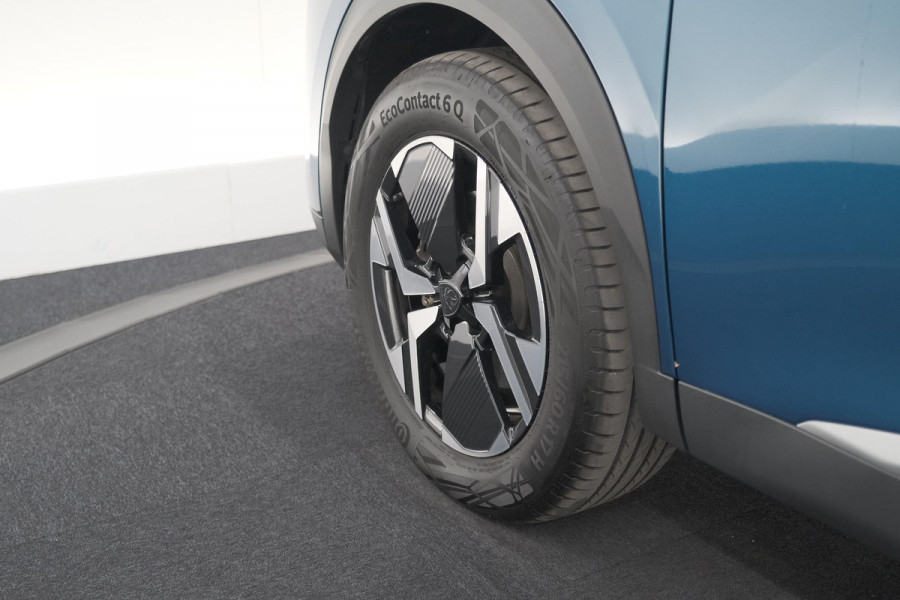 Peugeot e-2008 EV Allure 54 kWh | 11 KW Lader | Apple Carplay | Parkeersensoren