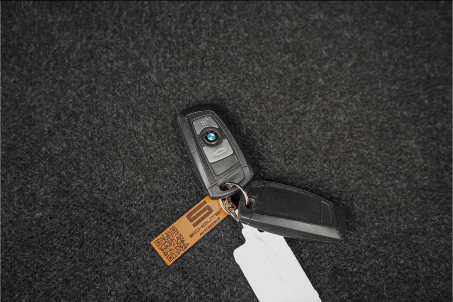 BMW 1-serie 118i Executive Climate PDC LED Cruise