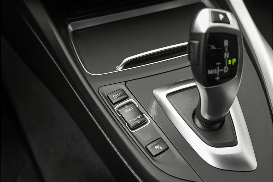 BMW 1-serie 118i Executive Climate PDC LED Cruise