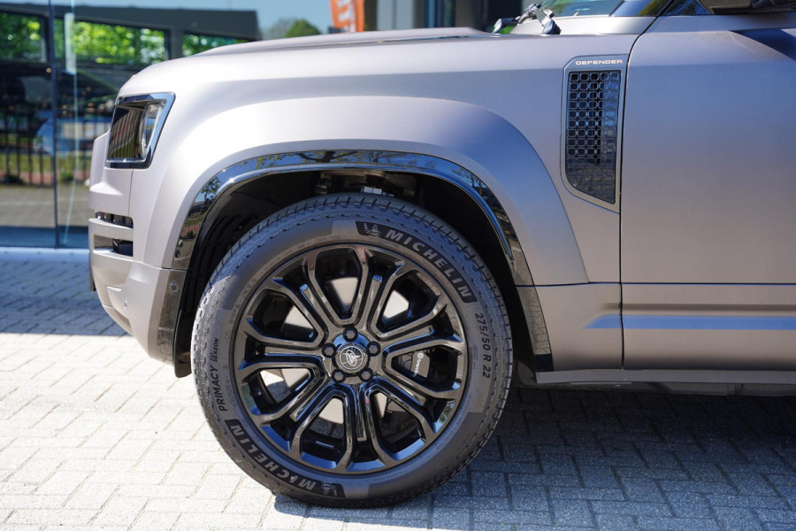 Land Rover Defender 110 P 635 Octa Edition One