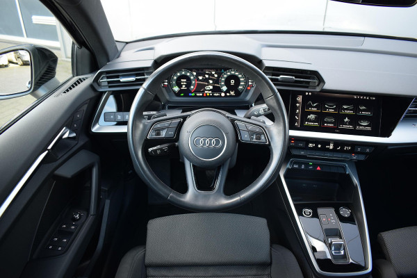 Audi A3 Sportback 40 TFSI e Business edition | Sportstoelen | Stoelverw. | Adapt. cruise