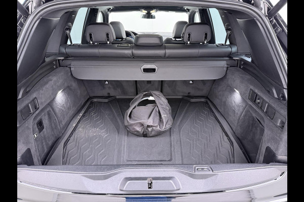 BMW X5 xDrive45e High Executive VAN: 55.900,- VOOR: 51.877,- UW WKVOORDEEL: 4.023,- | HARMAN KARDON| ELEK. TREKHAAK|ELEK. SCHUIF/ KANTELDAK| ACHTERBANK VERWARMING| HEAD-UP DISPLAY| DODE HOEK SENSOR| CAMERA| ACHTERAS BESTURING