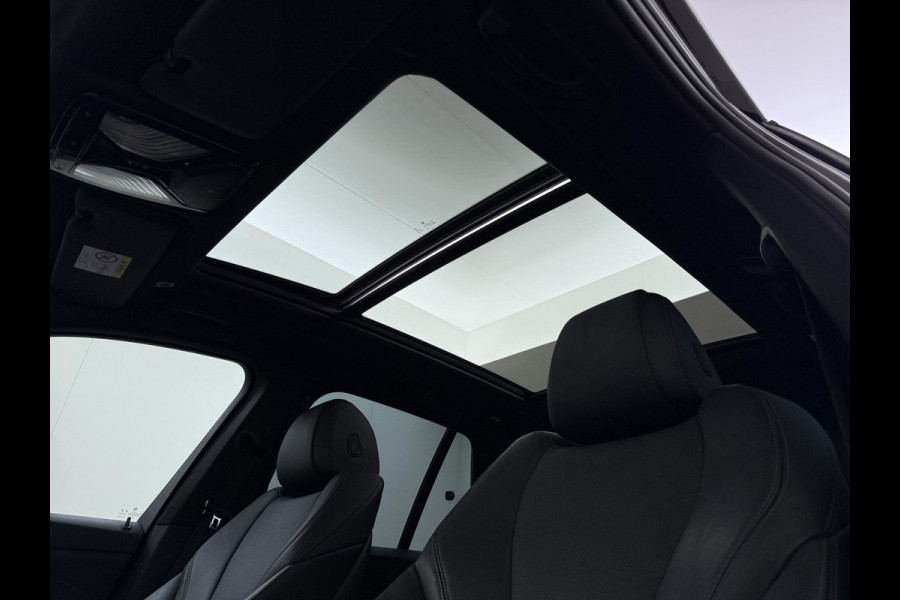 BMW X5 xDrive45e High Executive VAN: 55.900,- VOOR: 51.877,- UW WKVOORDEEL: 4.023,- | HARMAN KARDON| ELEK. TREKHAAK|ELEK. SCHUIF/ KANTELDAK| ACHTERBANK VERWARMING| HEAD-UP DISPLAY| DODE HOEK SENSOR| CAMERA| ACHTERAS BESTURING