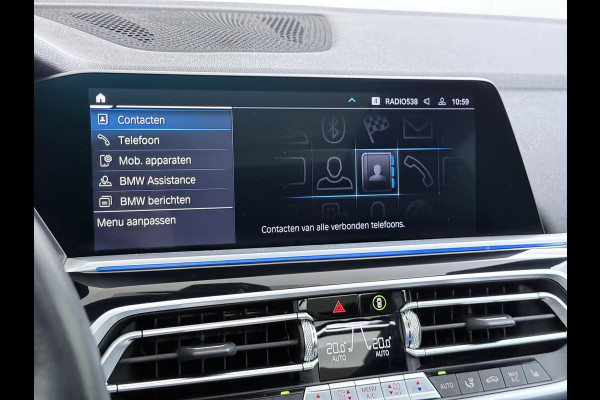 BMW X5 xDrive45e High Executive VAN: 55.900,- VOOR: 51.877,- UW WKVOORDEEL: 4.023,- | HARMAN KARDON| ELEK. TREKHAAK|ELEK. SCHUIF/ KANTELDAK| ACHTERBANK VERWARMING| HEAD-UP DISPLAY| DODE HOEK SENSOR| CAMERA| ACHTERAS BESTURING
