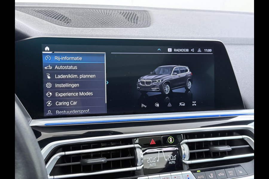 BMW X5 xDrive45e High Executive VAN: 55.900,- VOOR: 51.877,- UW WKVOORDEEL: 4.023,- | HARMAN KARDON| ELEK. TREKHAAK|ELEK. SCHUIF/ KANTELDAK| ACHTERBANK VERWARMING| HEAD-UP DISPLAY| DODE HOEK SENSOR| CAMERA| ACHTERAS BESTURING
