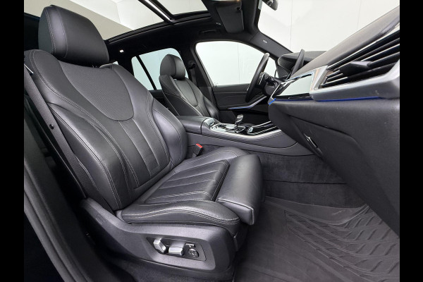 BMW X5 xDrive45e High Executive VAN: 55.900,- VOOR: 51.877,- UW WKVOORDEEL: 4.023,- | HARMAN KARDON| ELEK. TREKHAAK|ELEK. SCHUIF/ KANTELDAK| ACHTERBANK VERWARMING| HEAD-UP DISPLAY| DODE HOEK SENSOR| CAMERA| ACHTERAS BESTURING