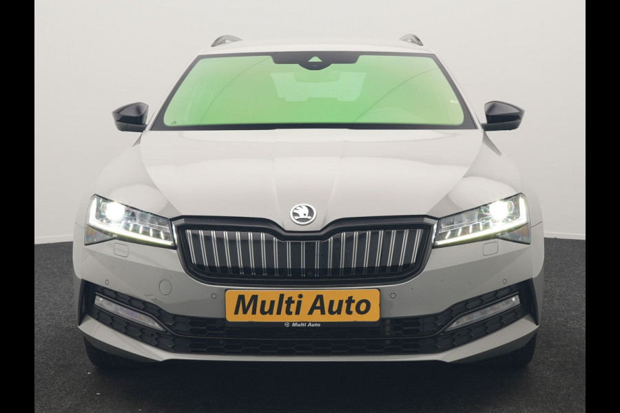 Škoda Superb Combi 1.4 TSI iV Sportline Business PHEV 218pk Dealer O.H. | Trekhaak Af Fabriek | Adaptive Cruise | 360 Camera | Canton Audio | Alcantara Sportstoelen Memory & Verwarmd | Sfeerverlichting | Stuur Verwarmd | Blis | Keyless | Apple Carplay | DAB | Plug In Hybrid |
