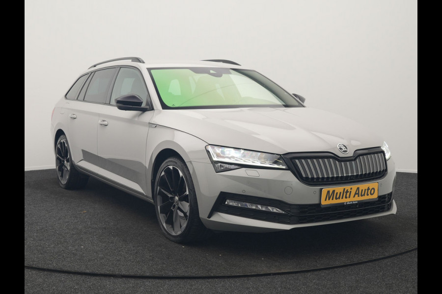 Škoda Superb Combi 1.4 TSI iV Sportline Business PHEV 218pk Dealer O.H. | Trekhaak Af Fabriek | Adaptive Cruise | 360 Camera | Canton Audio | Alcantara Sportstoelen Memory & Verwarmd | Sfeerverlichting | Stuur Verwarmd | Blis | Keyless | Apple Carplay | DAB | Plug In Hybrid |