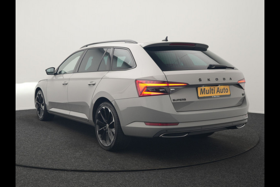 Škoda Superb Combi 1.4 TSI iV Sportline Business PHEV 218pk Dealer O.H. | Trekhaak Af Fabriek | Adaptive Cruise | 360 Camera | Canton Audio | Alcantara Sportstoelen Memory & Verwarmd | Sfeerverlichting | Stuur Verwarmd | Blis | Keyless | Apple Carplay | DAB | Plug In Hybrid |