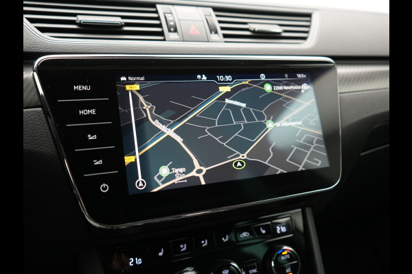 Škoda Superb Combi 1.4 TSI iV Sportline Business PHEV 218pk Dealer O.H. | Trekhaak Af Fabriek | Adaptive Cruise | 360 Camera | Canton Audio | Alcantara Sportstoelen Memory & Verwarmd | Sfeerverlichting | Stuur Verwarmd | Blis | Keyless | Apple Carplay | DAB | Plug In Hybrid |