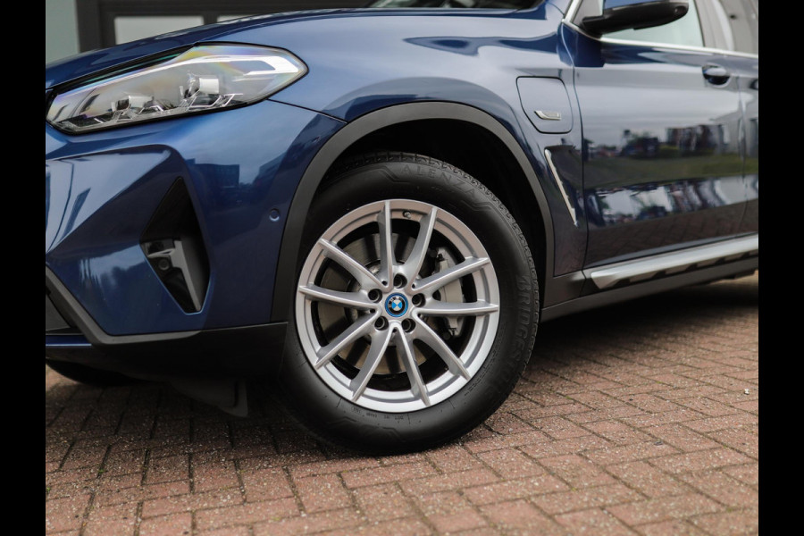 BMW X3 xDrive30e High Executive | 360° Camera | Pano | Leder