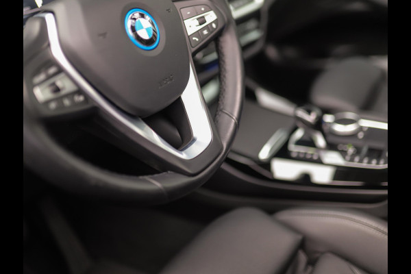 BMW X3 xDrive30e High Executive | 360° Camera | Pano | Leder