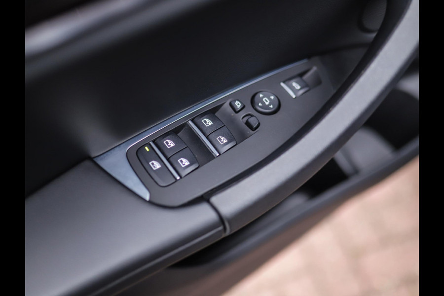 BMW X3 xDrive30e High Executive | 360° Camera | Pano | Leder