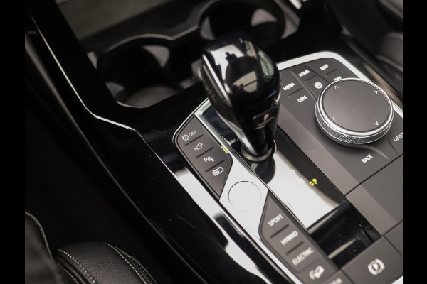 BMW X3 xDrive30e High Executive | 360° Camera | Pano | Leder